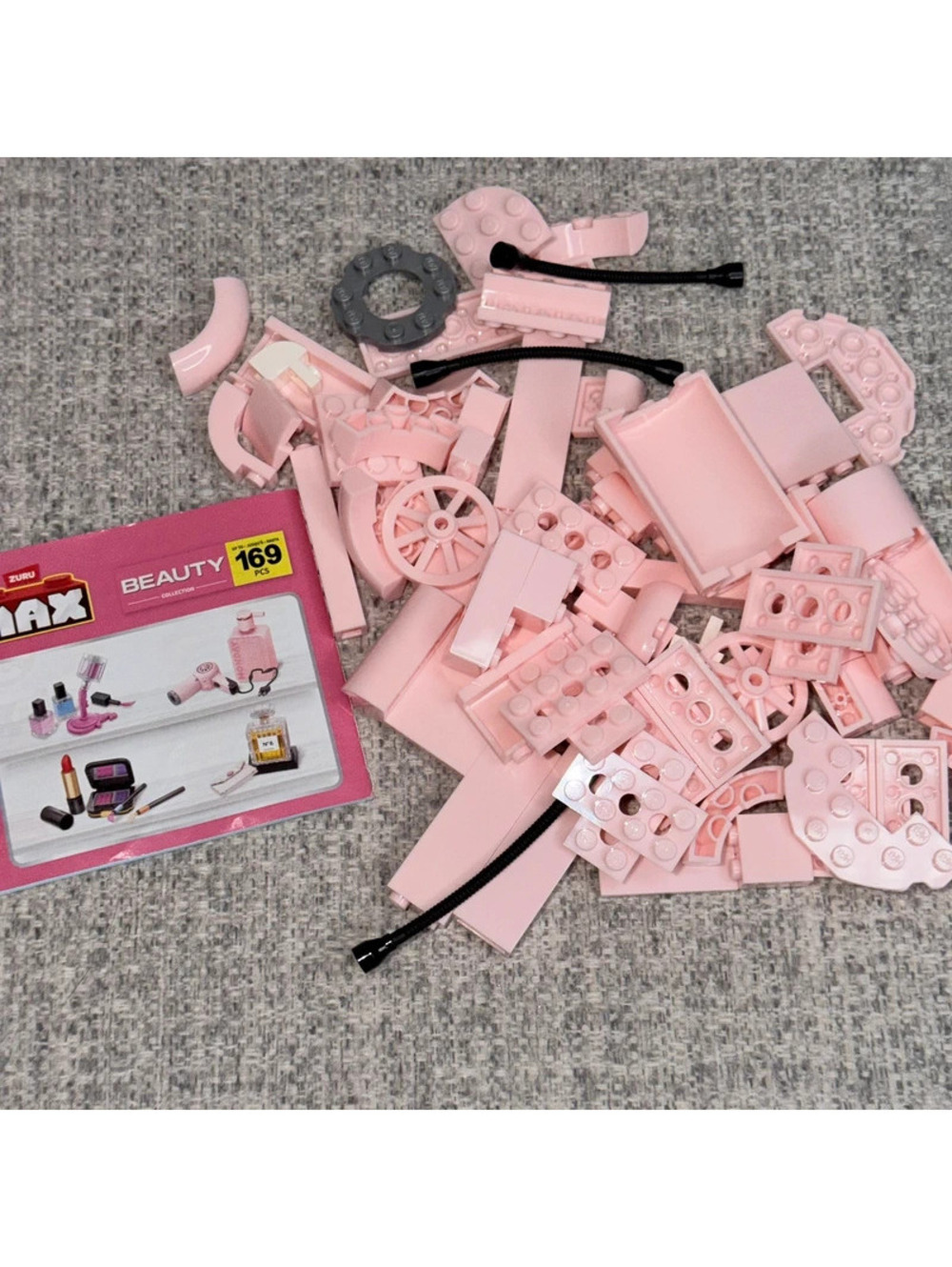 ZURU Max Beauty Pink Building Blocks Replacement Lego Pieces Parts Lot